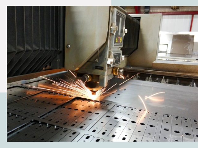 Лазерная резка металла в Карталах от 626 руб.